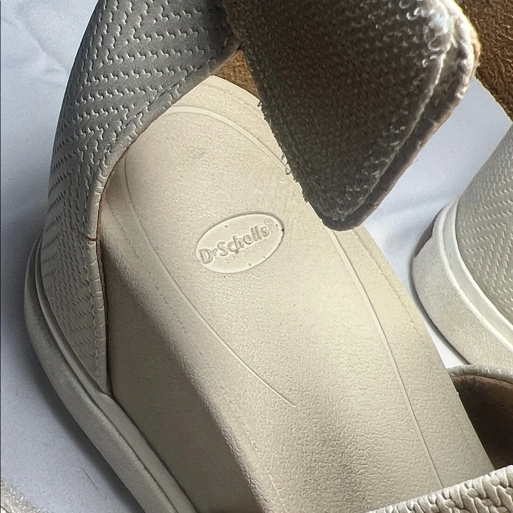 Dr. Scholl's Beige Wedge Sandals